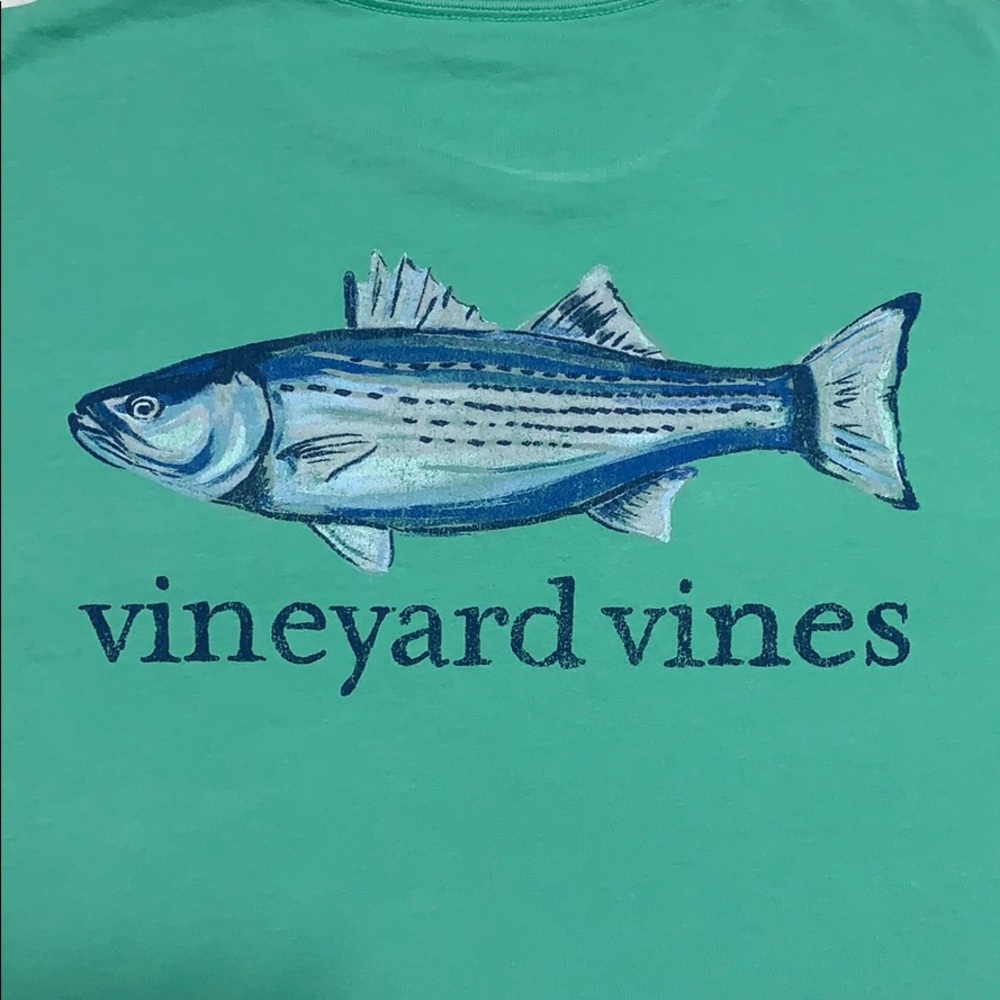 Vineyard Vines  - NWT - Mens  size Med